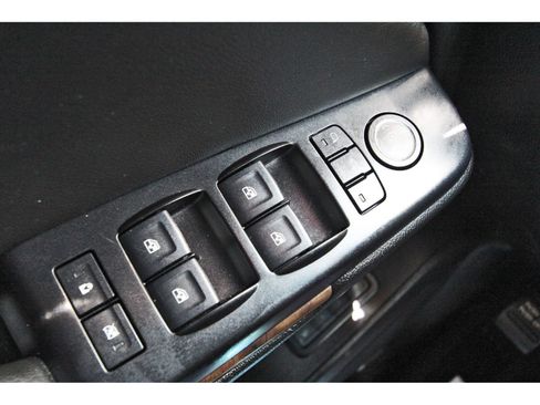 Used 2019 Chevrolet Tahoe LT w/ LT Signature Package AWD/4WD image 20