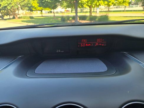 Used 2010 MAZDA CX-7 i Sport w/ Convenience Pkg FWD image 12
