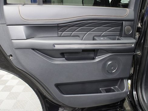 Used 2022 Ford Expedition Platinum image 70