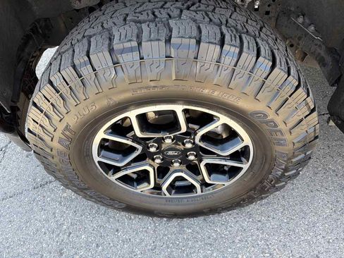 Used 2021 Ford F150 Lariat AWD/4WD image 24