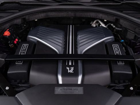 Certified 2022 Rolls-Royce Cullinan Black Badge w/ Dark Exterior Package AWD/4WD image 56