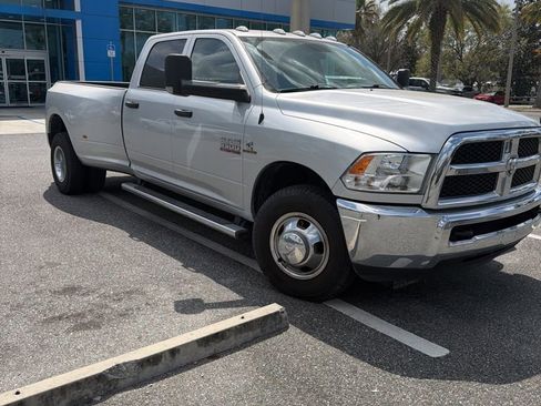 Used 2018 RAM 3500 Tradesman w/ Chrome Appearance Group image 3