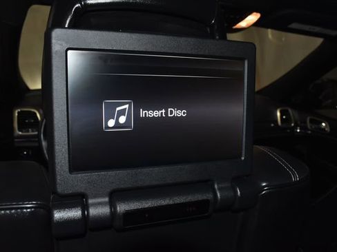 Used 2014 Jeep Grand Cherokee Overland w/ Advanced Technology Group image 21