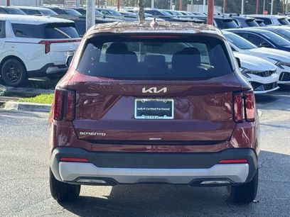 Used 2025 Kia Sorento LX