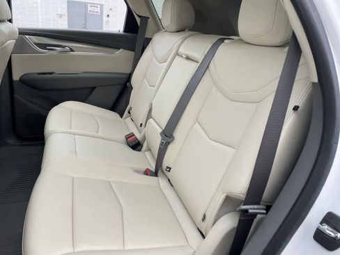 Certified 2023 Cadillac XT5 Premium Luxury w/ LPO, Floor Liner Package image 19