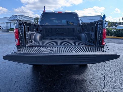 Used 2017 Ford F150 XLT image 15
