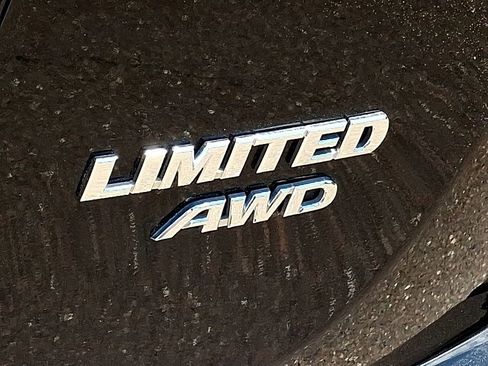 Used 2016 Toyota RAV4 Limited AWD/4WD image 34