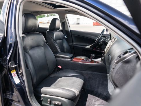 Used 2007 Lexus IS 250 AWD image 13