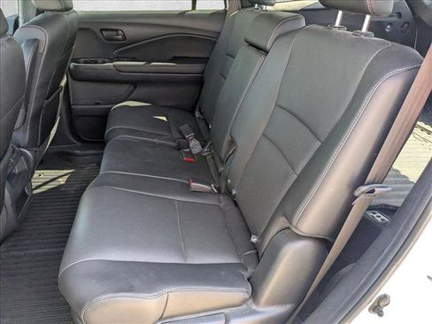 Used 2023 Honda Passport EX-L image 18