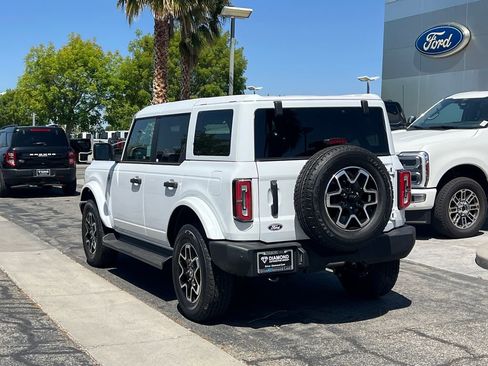 New 2026 Ford Bronco Outer Banks AWD/4WD image 4