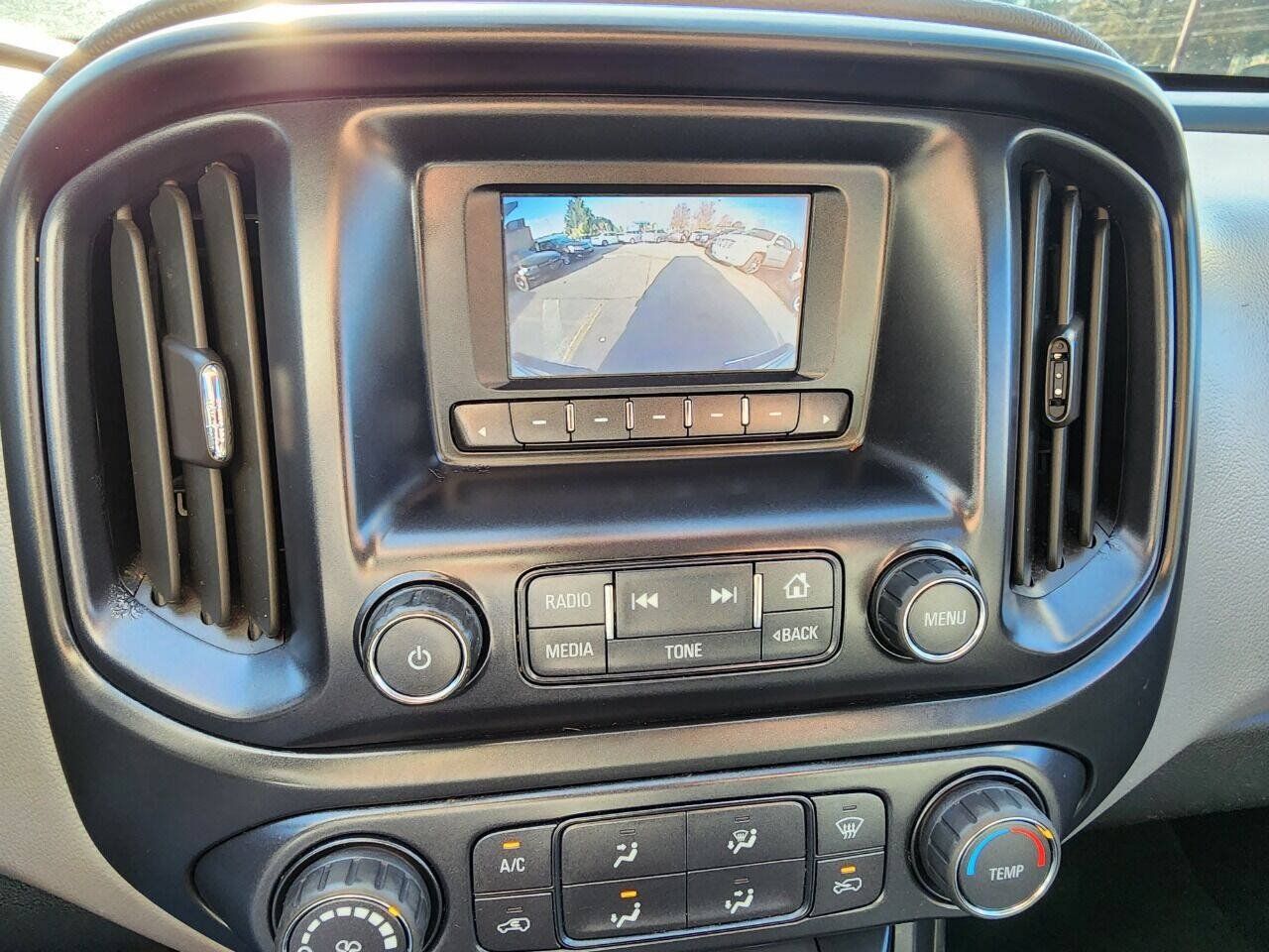 Used 2016 Chevrolet Colorado W/T RWD image 15