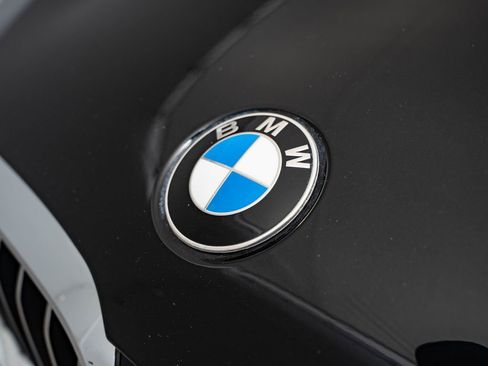Used 2019 BMW 540i xDrive w/ Executive Package AWD/4WD image 3