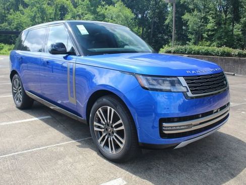 New 2025 Land Rover Range Rover Long Wheelbase SE image 10