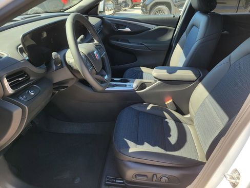 New 2026 Buick Envista Sport Touring w/ Convenience I Package FWD image 7