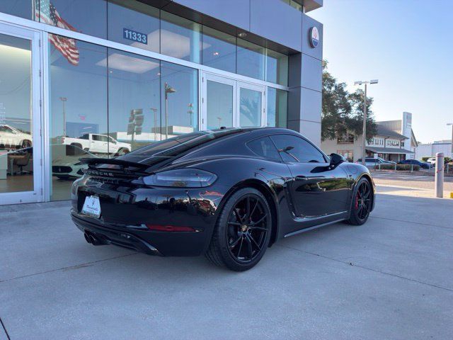 Used 2025 Porsche 718 Cayman S RWD image 4