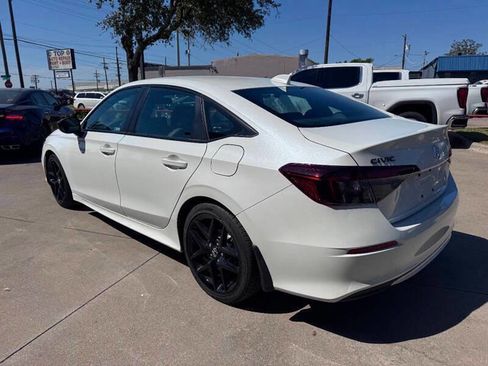 Used 2026 Honda Civic Sport image 6