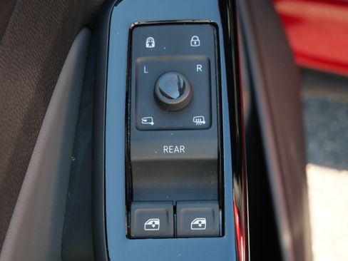 Used 2023 Volkswagen ID.4 Pro S Plus AWD/4WD image 20