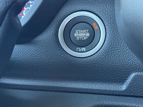 New 2026 RAM 2500 Big Horn AWD/4WD image 21