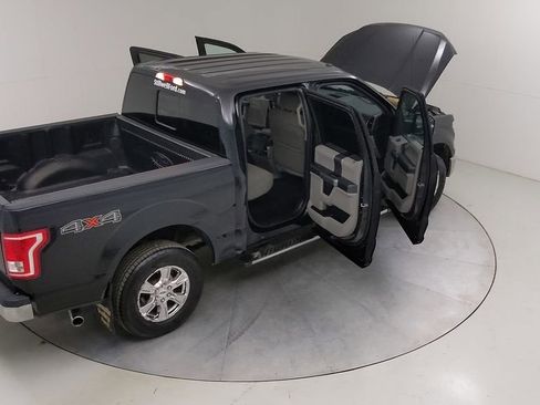 Used 2017 Ford F150 XLT w/ Equipment Group 302A Luxury AWD/4WD image 49