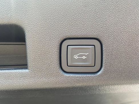 New 2026 Buick Enclave Sport Touring w/ Power Package image 6