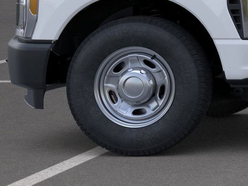 New 2023 Ford F250 XL image 22