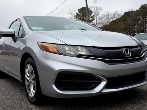 Used 2014 Honda Civic LX image 3