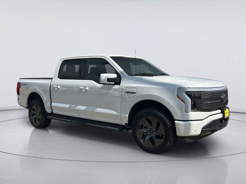 Used 2023 Ford F150 Lightning Lariat w/ Equipment Group 511A High AWD/4WD image 3