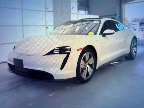 Used 2020 Porsche Taycan 4S AWD/4WD image 2