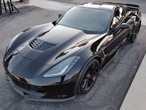 Used 2016 Chevrolet Corvette Z06 w/ 3LZ Preferred Equipment Group RWD image 35
