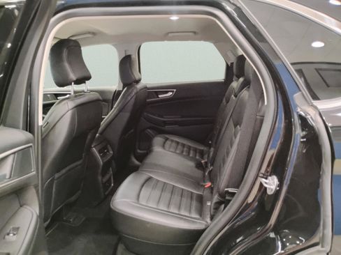 Certified 2024 Ford Edge SEL image 10