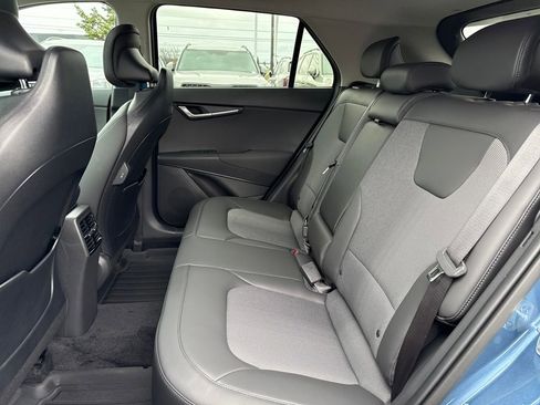 New 2026 Kia Niro EX image 18