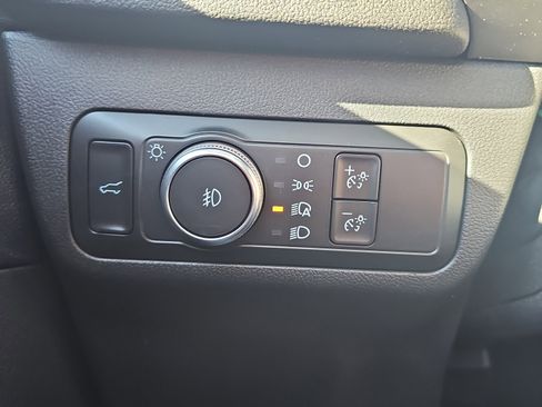 Used 2021 Ford Escape SEL w/ SEL Stealth AWD Package image 20