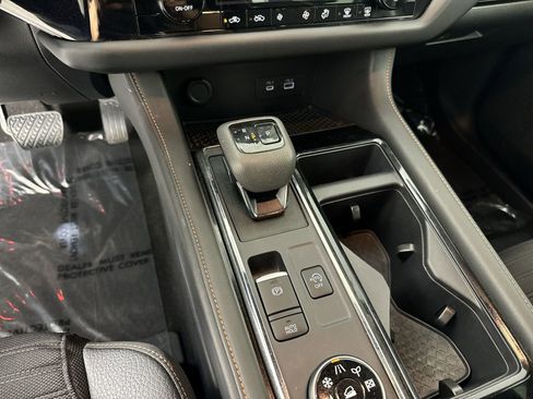 Certified 2024 Nissan Pathfinder Rock Creek image 19