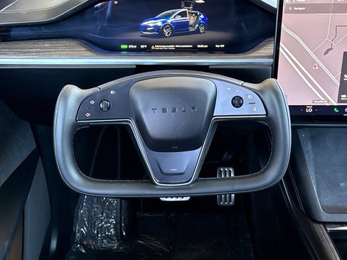 Used 2022 Tesla Model X AWD/4WD image 19