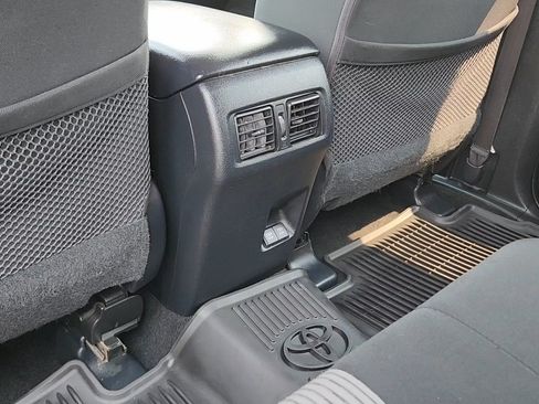 Used 2021 Toyota 4Runner SR5 AWD/4WD image 16