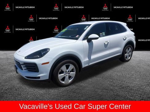 Used 2023 Porsche Cayenne AWD/4WD image 1