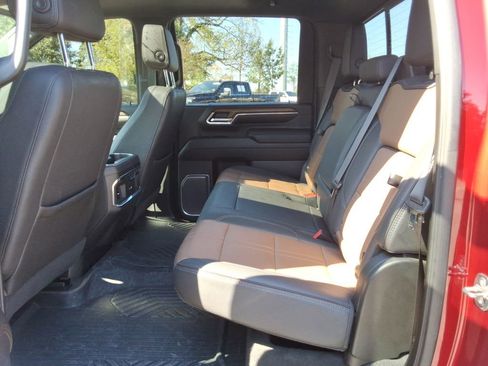 Certified 2024 Chevrolet Silverado 3500 High Country w/ High Country Premium Package AWD/4WD image 19