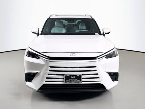 Used 2024 Lexus TX 350 FWD image 2