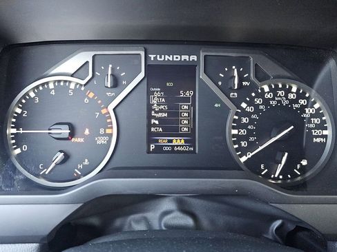 Used 2023 Toyota Tundra Limited AWD/4WD image 34
