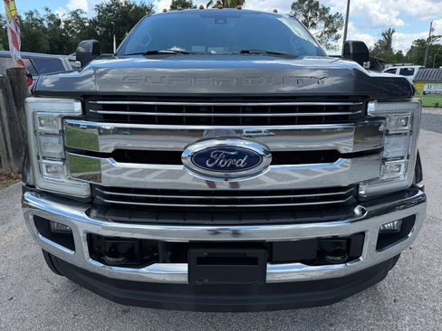 Used 2017 Ford F450 Lariat w/ Lariat Ultimate Package AWD/4WD image 2