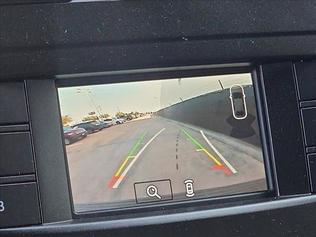 Used 2018 Ford Expedition XLT w/ Equipment Group 201A RWD image 7