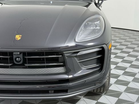 New 2025 Porsche Macan image 11