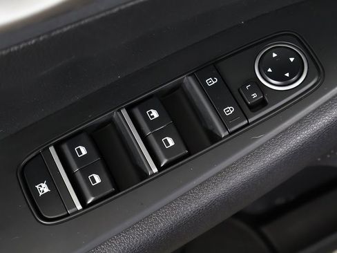 Used 2021 Kia Forte LXS FWD image 31