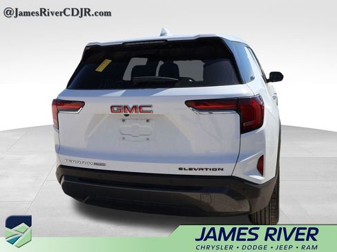 Used 2026 GMC Terrain Elevation image 14