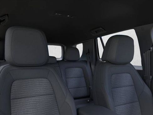 Used 2027 Chevrolet Equinox LT FWD image 24