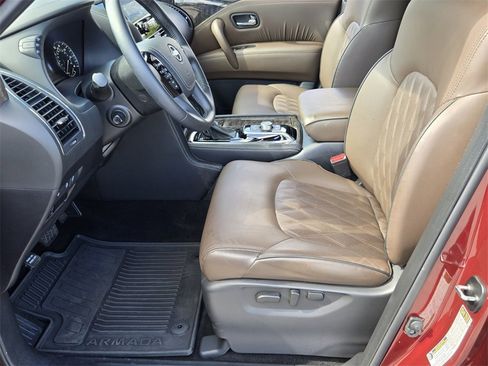 Used 2024 Nissan Armada Platinum w/ Captain's Chairs Package image 10