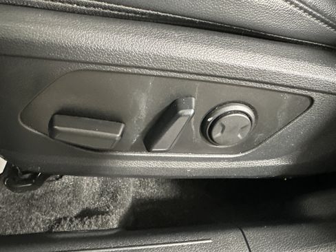 Used 2023 Kia Sportage EX image 10