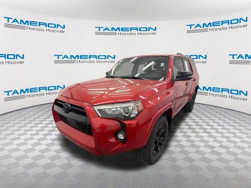 Used 2022 Toyota 4Runner SR5 Premium w/ Moonroof Package AWD/4WD image 1