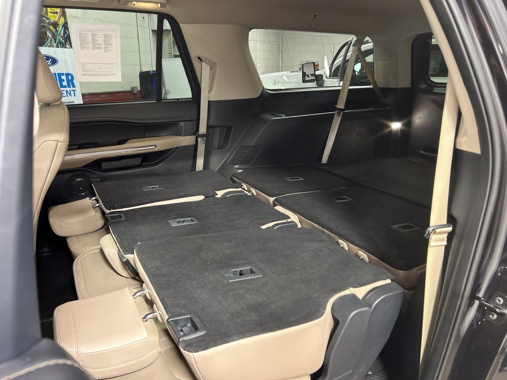 Used 2024 Ford Expedition Max Limited AWD/4WD image 37