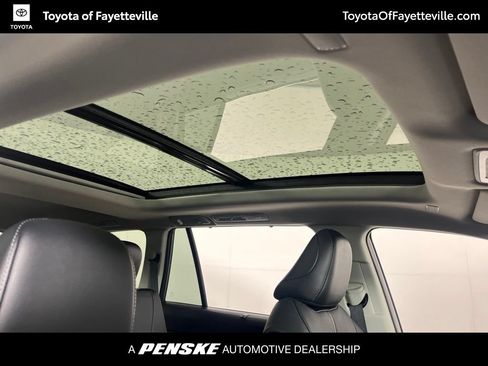 Used 2026 Toyota Grand Highlander FWD image 3